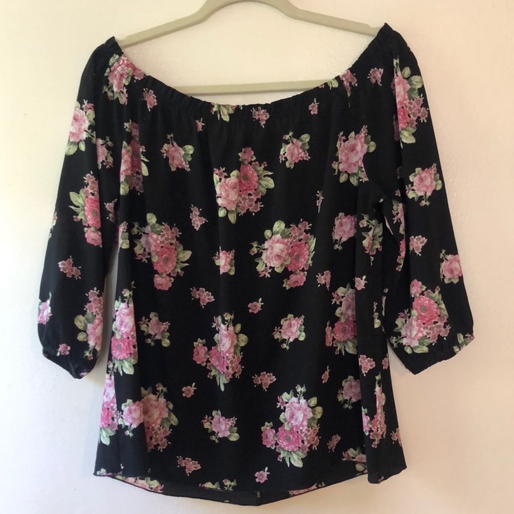 Off the Shoulder Floral Blouse
